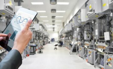 High Tech industrie factory // Industriebetrieb Solarzellen